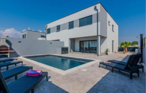 Beautiful Home In Vrsi With Private Swimming Pool, Can Be Inside Or Outside